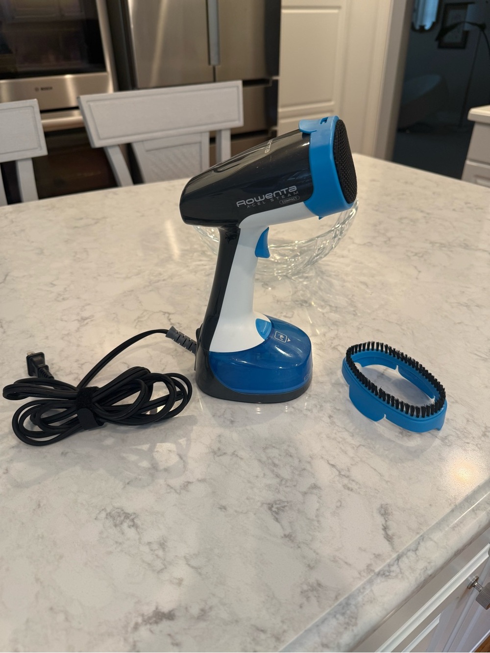 Rowenta Blue Handheld Fabric Steamer - Portable Garment Steamer